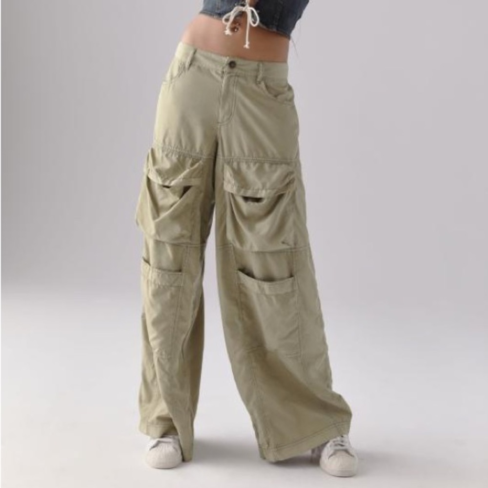 Urban outfitters cargo pants